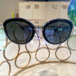 😎Miu Miu Cat Eye Navy Gold Frame Sunglasses